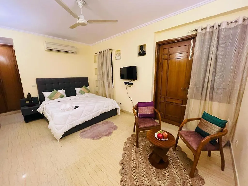 בית הארחה גורגאון Divine India Studio Room Mg Road