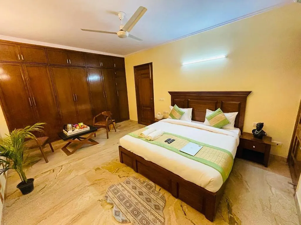 גורגאון Divine India Studio Room Mg Road הודו